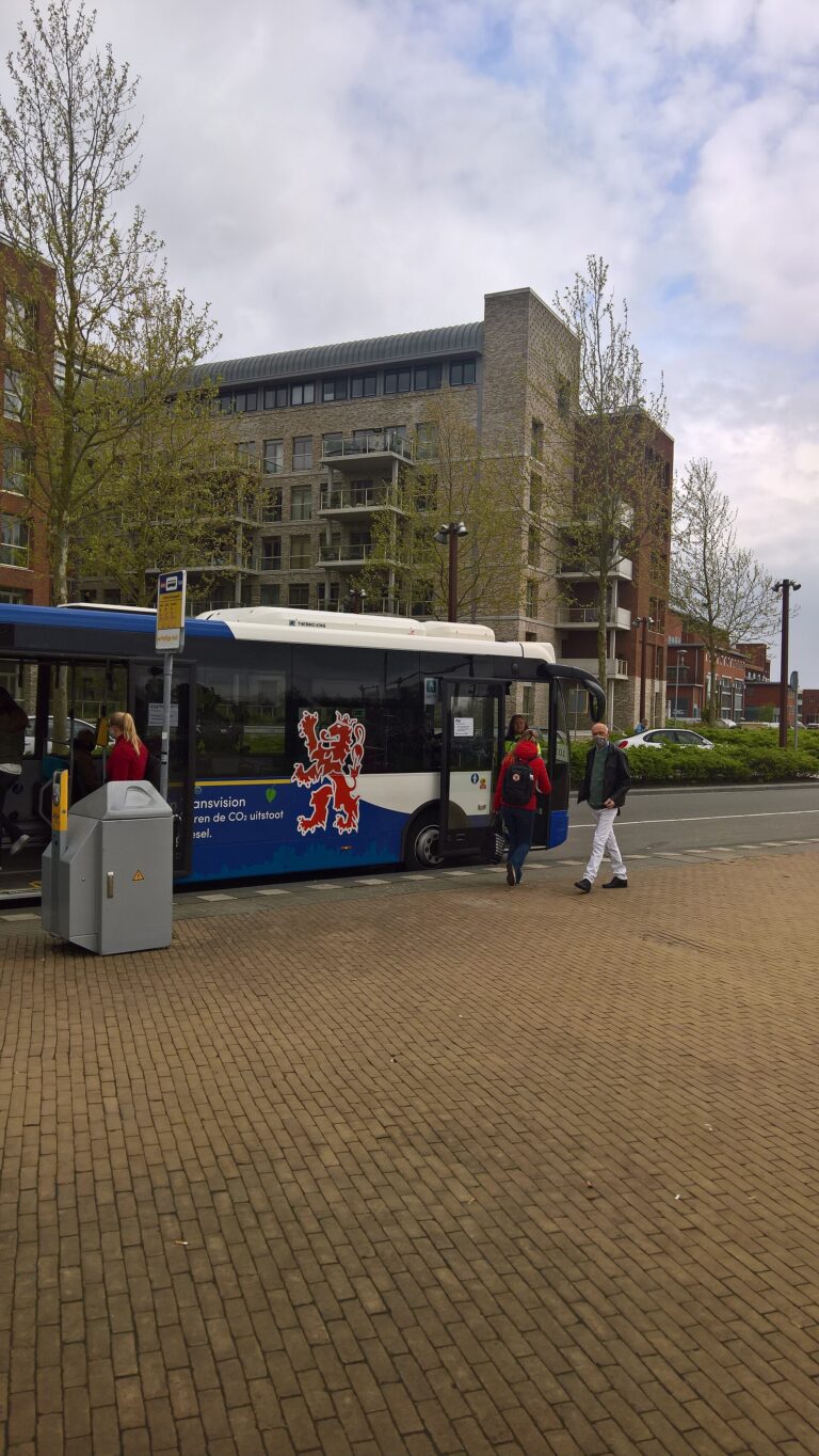 Bus Driver Jobs in Netherlands – Salary, Benefits & Eligibility – Apply For Latest Vacancies