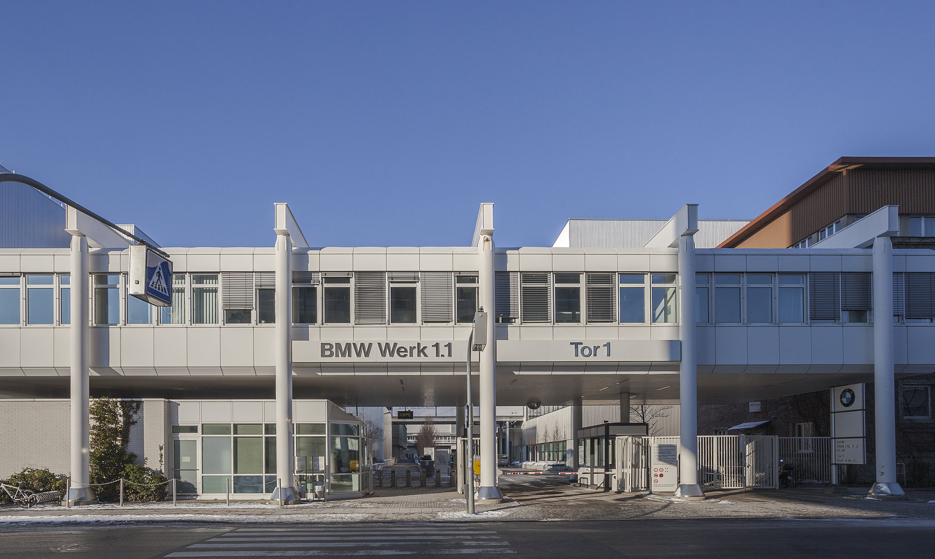 Car Company jobs in Germany — real workplace scene